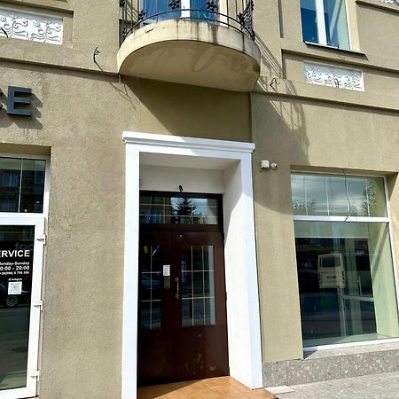 Apartments In The City Center, Near A Theatre, Zlata Plaza Rivne Ngoại thất bức ảnh